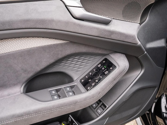 Audi A6 e-tron Avant Quattro