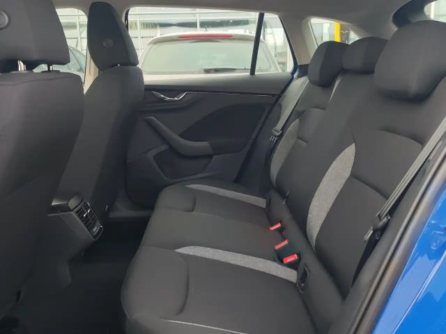 Skoda Scala Essence TSI