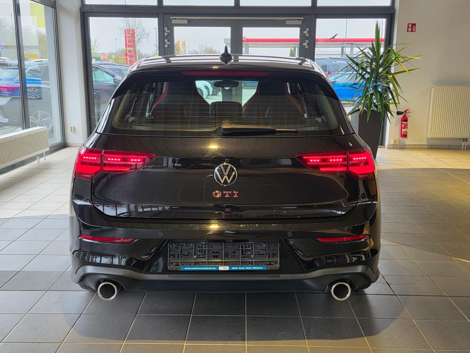 Volkswagen Golf 2.0 TSI DSG GTI IQ.Drive