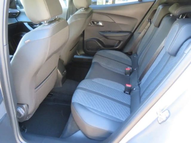 Peugeot 2008 Allure Pack BlueHDi EAT8