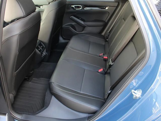 Honda Civic Advance Hybrid