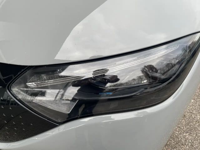 Mercedes-Benz EQE 350 AMG Line Sedan