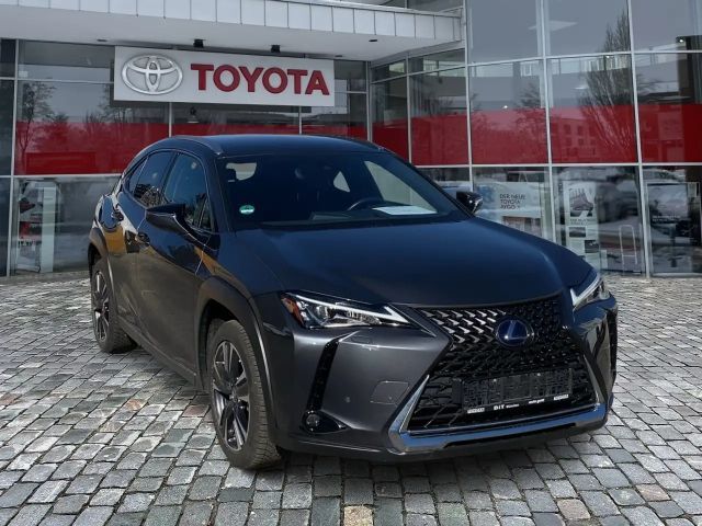 Lexus UX 250h Style Edition