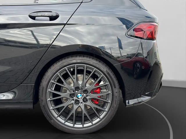 BMW 120 5-deurs M-Sport Sedan