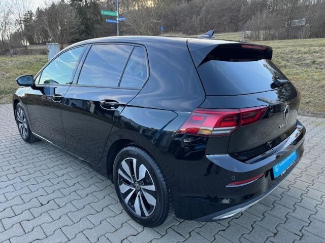 Volkswagen Golf 2.0 TDI DSG Move Plus