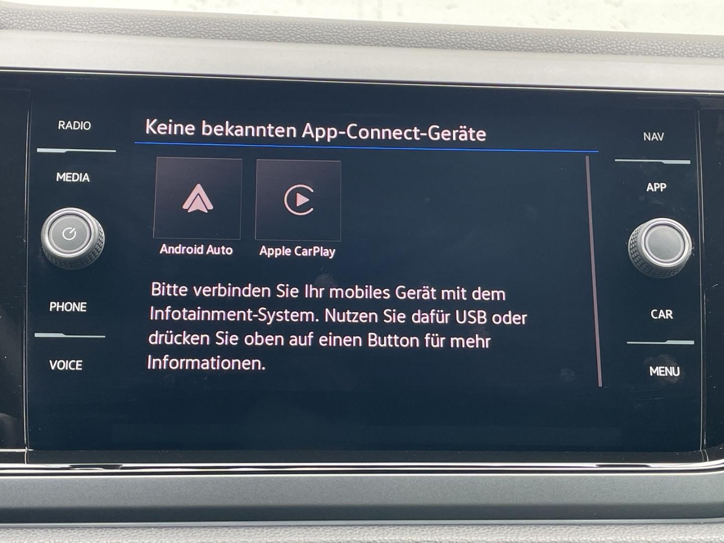 Volkswagen Taigo 1.5 TSI DSG R-Line Style