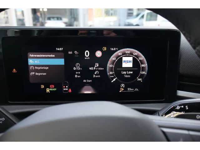 Volkswagen T-Roc 1.5 eTSI IQ.Drive R-Line Style