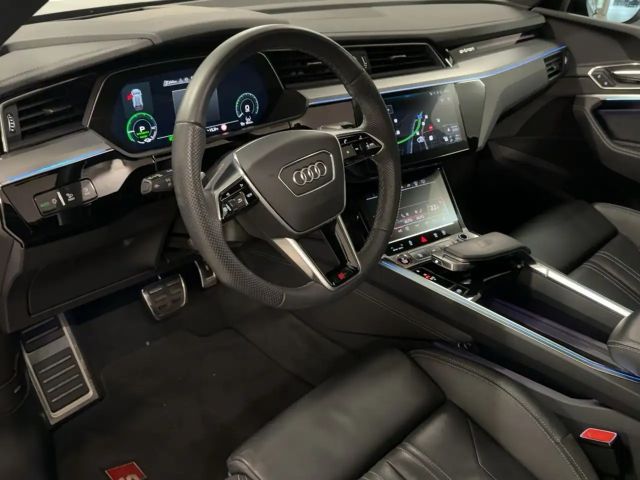 Audi SQ8 e-tron AHK MATRIX 360°K NAVI HUD PANO
