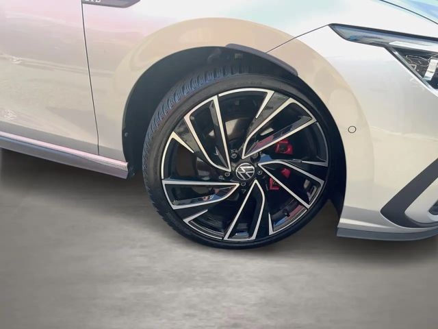 Volkswagen Golf DSG GTD Style
