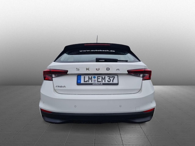 Skoda Fabia Fabia Essence 1.0 MPI LED PDC Front Assist