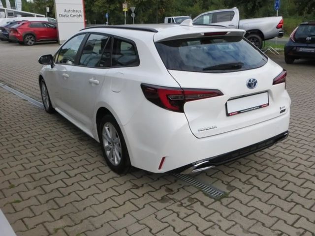 Toyota Corolla Business Hybride Touring