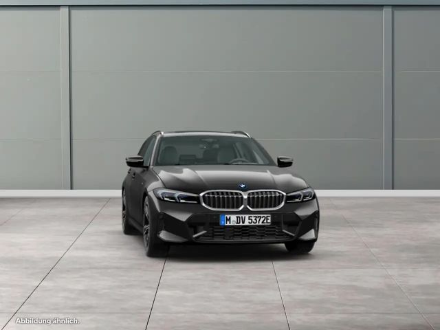 BMW 330 330e M-Sport Touring