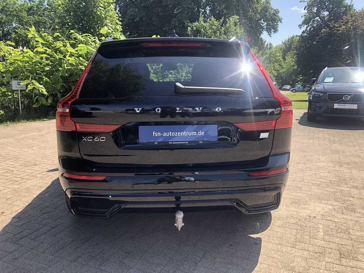 Volvo XC60 AWD Dark Plus T8