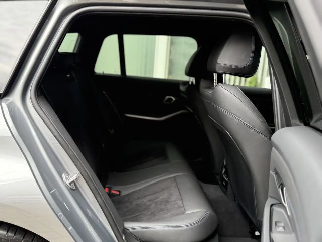 BMW 320 320d M-Sport xDrive