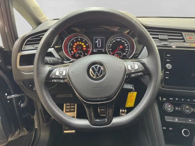 Volkswagen Touran 1.5 TSI R-Line