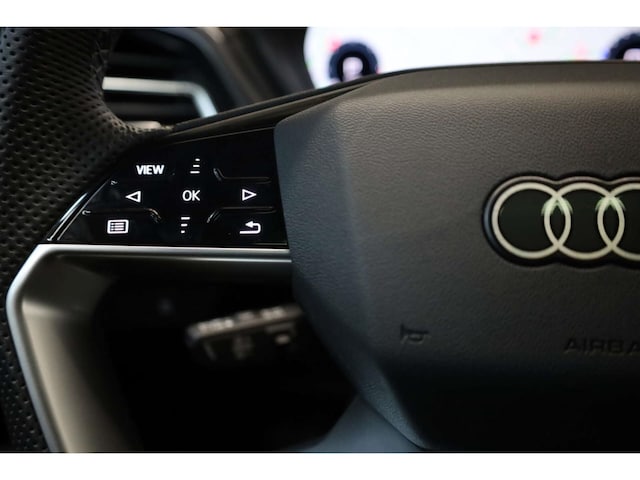 Audi Q4 e-tron SUV 45 e-tron Audi Q4 e-tron