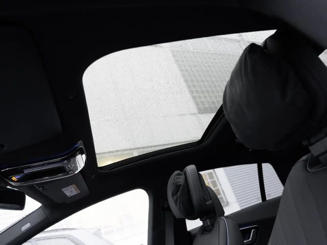 Mercedes-Benz EQE 300 Sedan