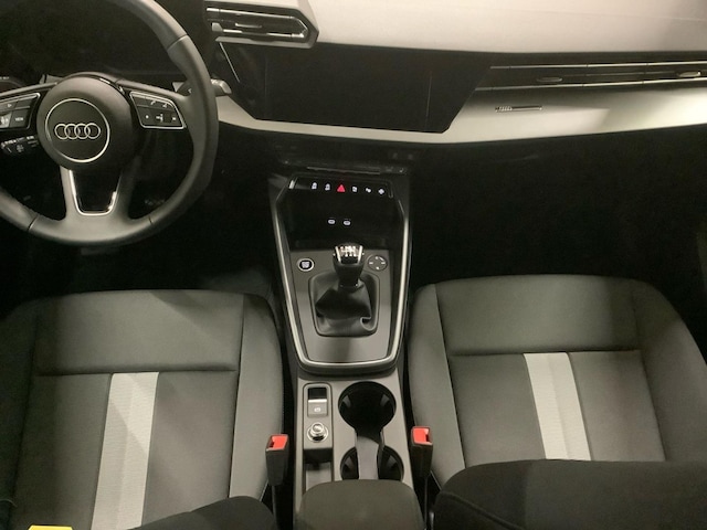 Audi A3 35 TFSI S-Line Sportback