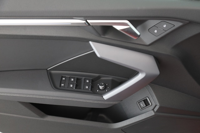 Audi A3 30 TFSI S-Line Sportback