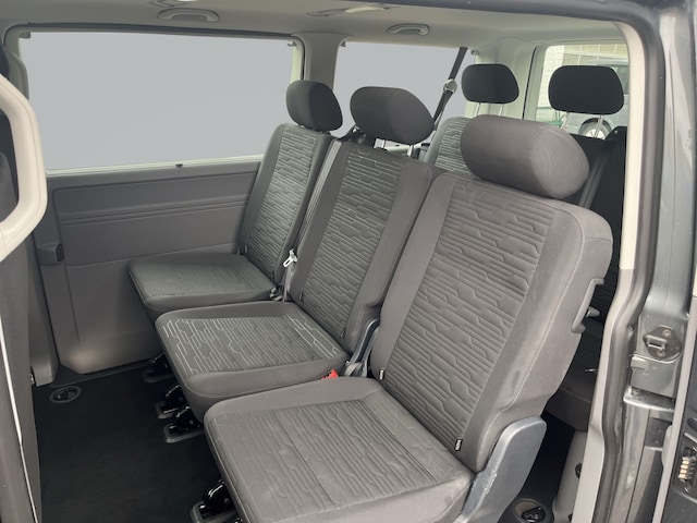 Volkswagen Caravelle 2.0 TDI Comfortline T6