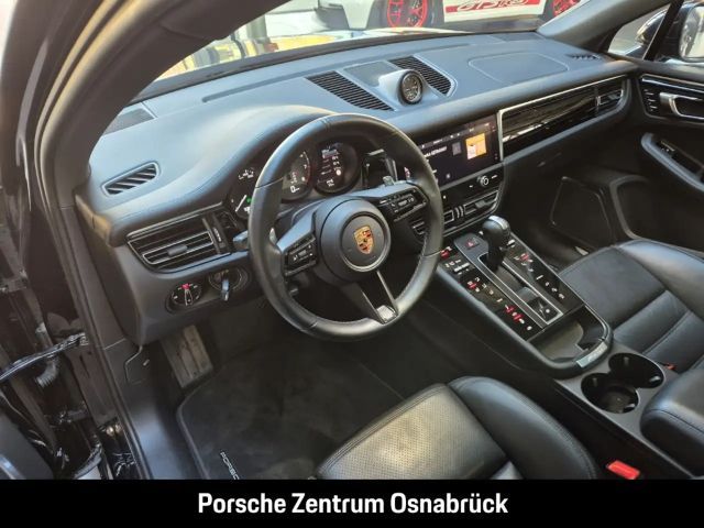 Porsche Macan S