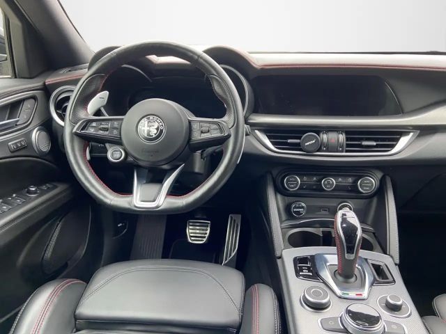 Alfa Romeo Stelvio Q4