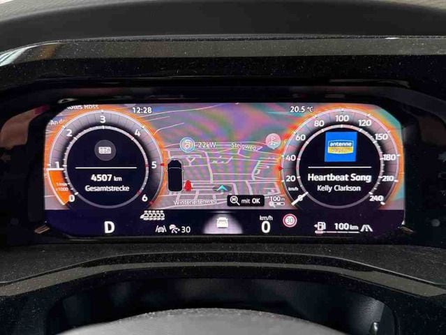 Volkswagen Multivan 2.0 TDI Lang T7