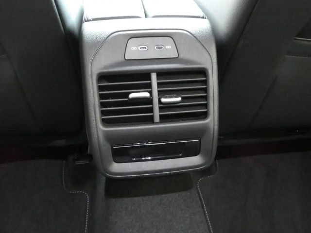 Volkswagen Passat DSG R-Line Variant