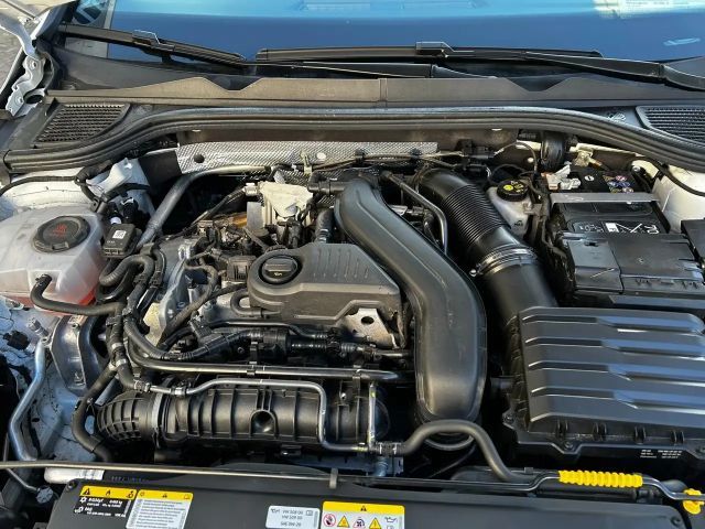 Volkswagen Golf 1.5 TSI