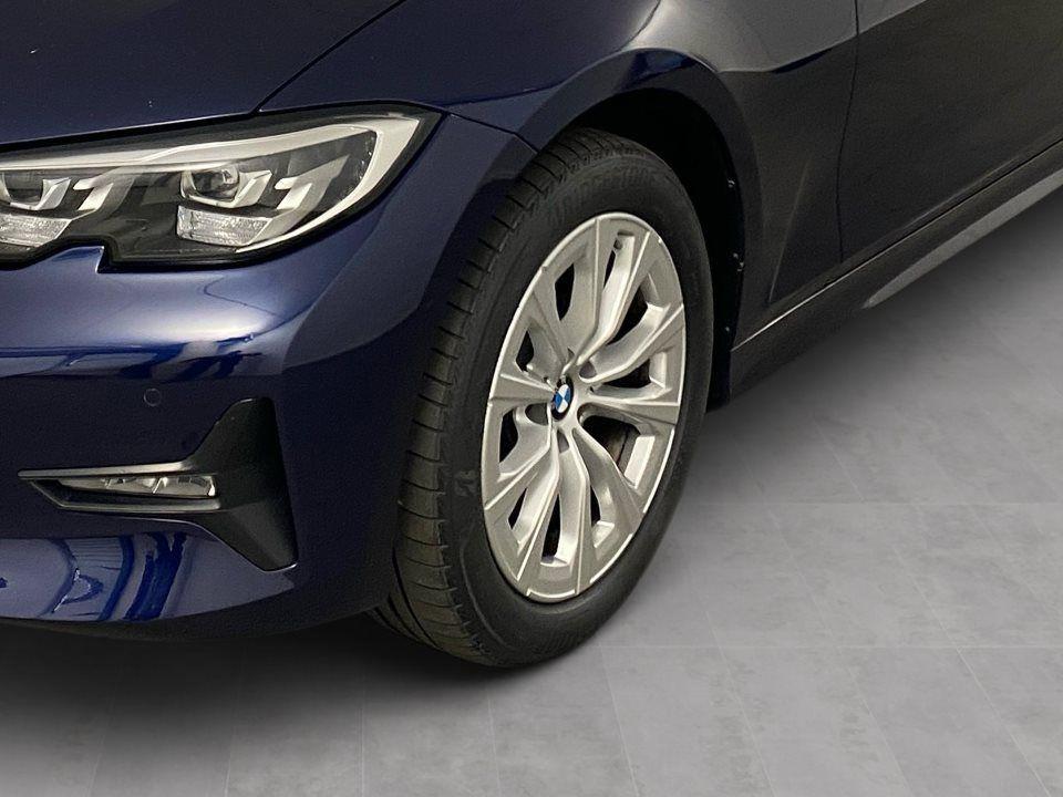 BMW 320 320d Touring xDrive