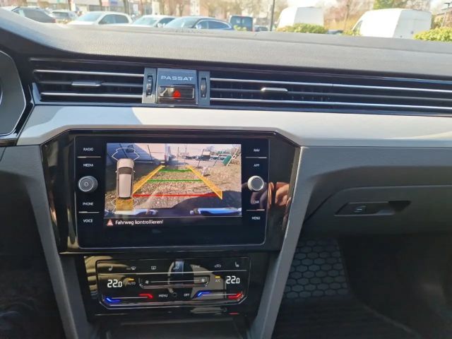 Volkswagen Passat 2.0 TDI Business DSG Variant