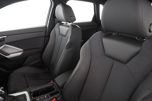 Audi Q3 35 TDI Quattro S-Line S-Tronic