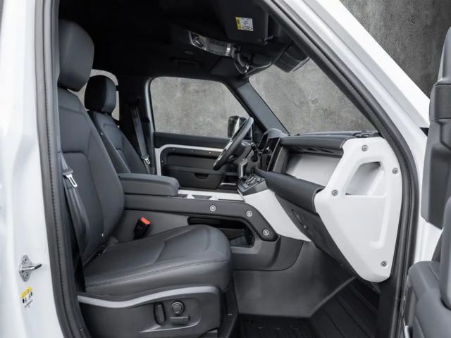 Land Rover Defender 110 D200 Dynamic SE