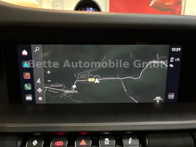 Porsche 992 Black Edition Carrera GTS