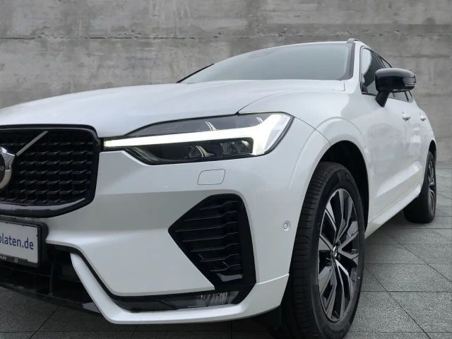 Volvo XC60 AWD Dark Plus