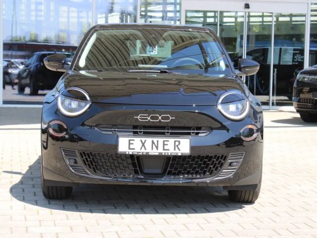 Fiat 600e Elektro RED LED, Klimaautomatik, Elektro
