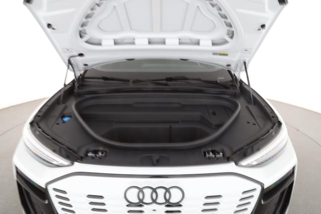 Audi Q6 e-tron SUV e-tron Audi Q6 SUV e-tron