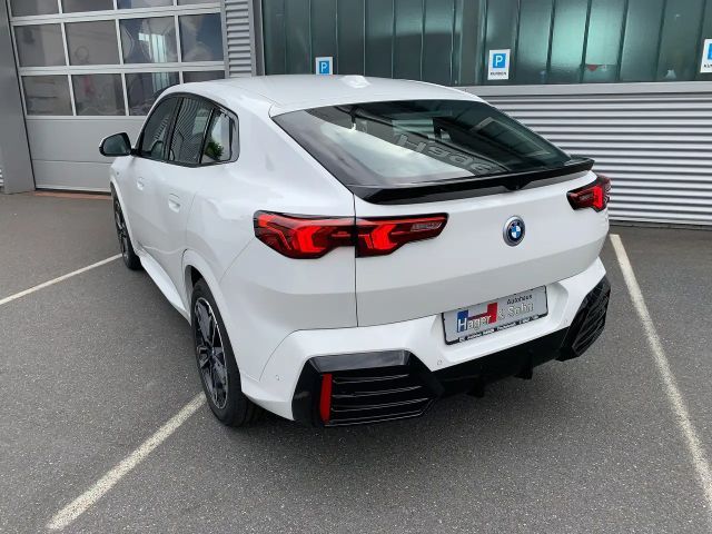 BMW iX2 M-Sport xDrive