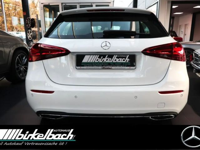 Mercedes-Benz A 200 Progressive
