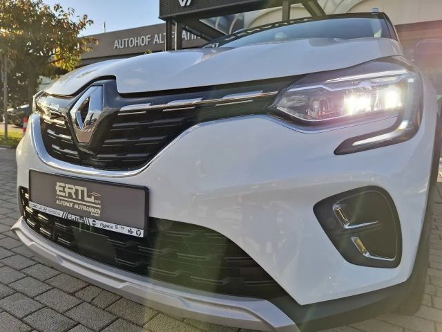 Renault Captur E-Tech Intens