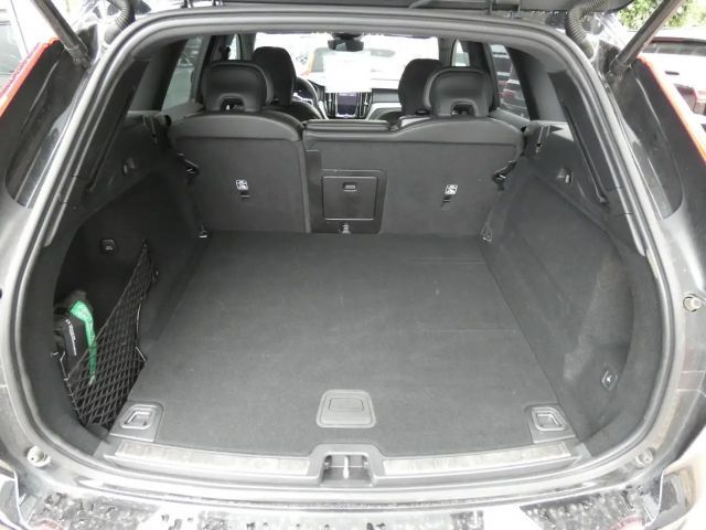 Volvo XC60 AWD Dark Ultimate