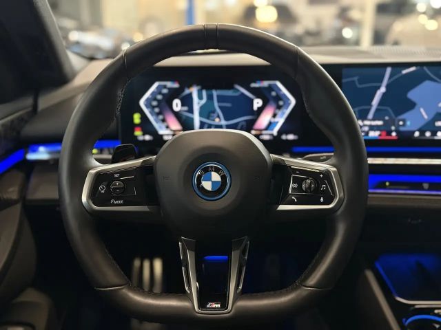 BMW i5 M-Sport Sedan eDrive40