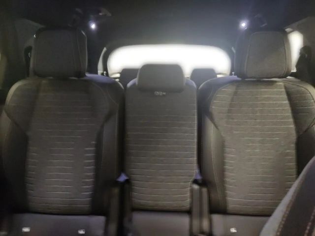 Peugeot 5008 1.2 Rückfahrkamera,Sitzheizung,Parkpilot