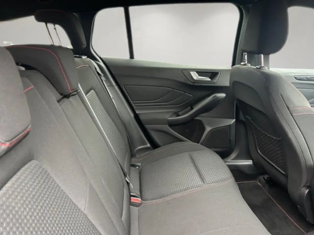 Ford Focus ST Line Wagon