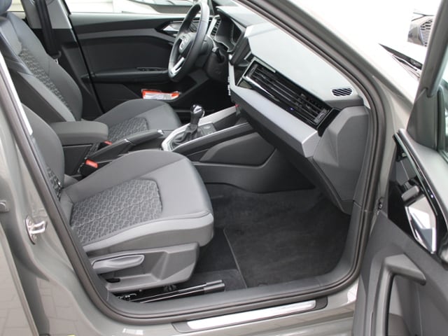 Audi A1 30 TFSI Allstreet S-Tronic