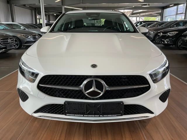 Mercedes-Benz A 200 Progressive