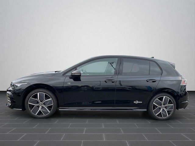 Volkswagen Golf DSG R-Line