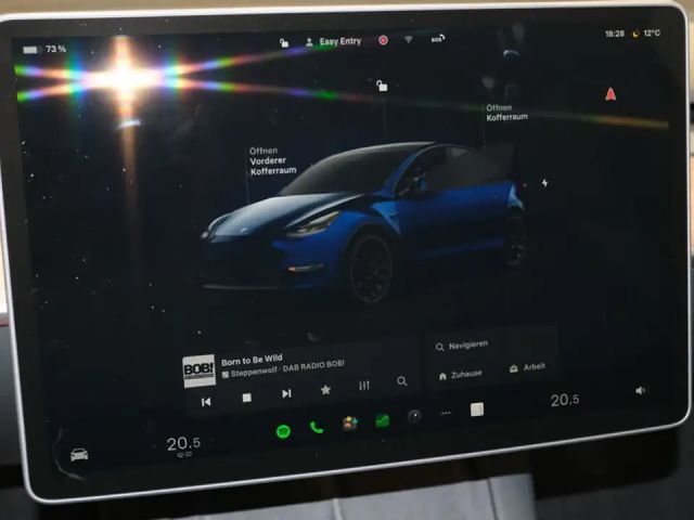 Tesla Model Y AWD Performance