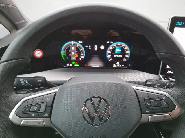 Volkswagen Golf DSG GTE eHybrid