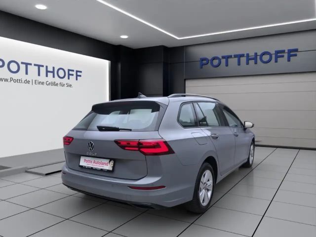 Volkswagen Golf 1.0 TSI IQ.Drive Life Variant